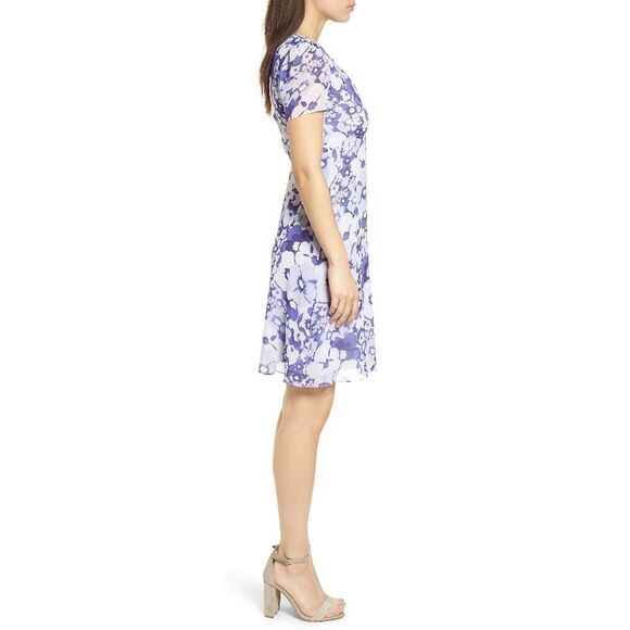New! MICHAEL KORS Women's Floral Fit And Flare Dress With Pockets Size 12 - Picture 3 of 7